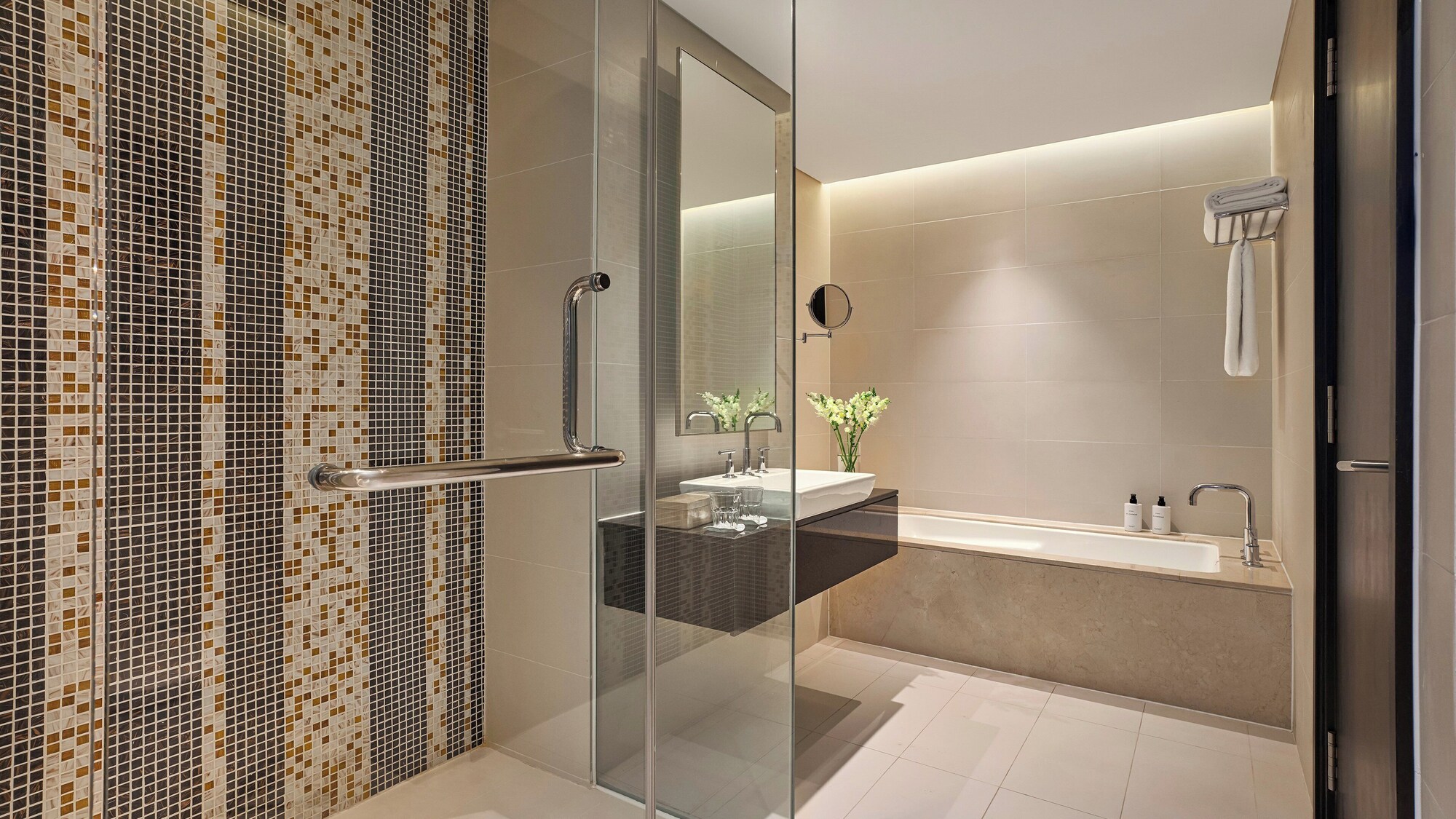 costa executive residences