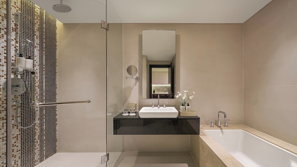 costa executive residences