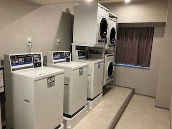 sk hotel kobe station front