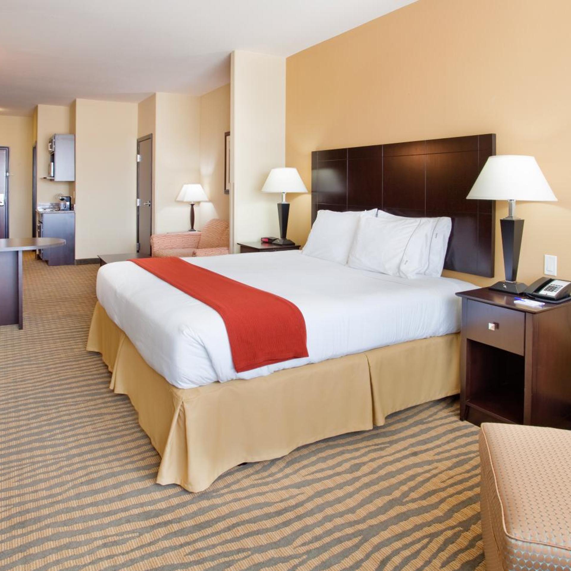 holiday inn express hotel and suites gallup east by ihg