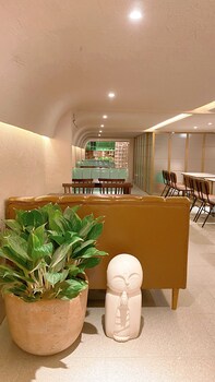 yluna boutiquestay