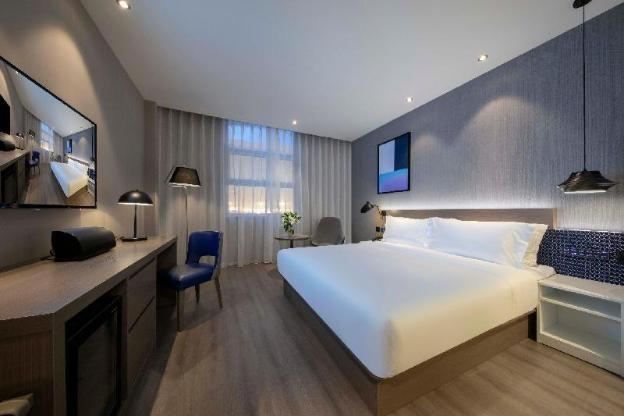 orange hotel shanghai hongqiao hub national exhibition center store qixing road
