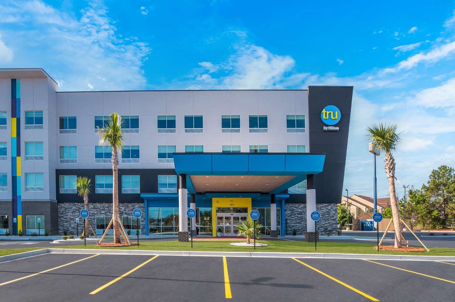 tru by hilton santee