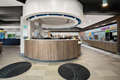 tru by hilton santee