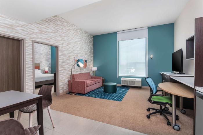 home2 suites by hilton cedar rapids westdale