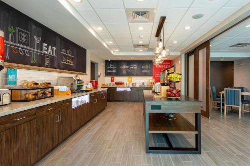 hampton inn marianna i 10