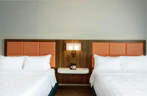 hampton inn marianna i 10