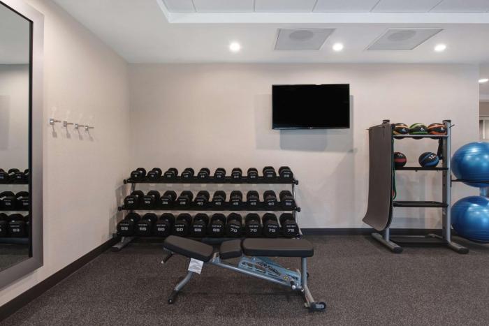 home2 suites by hilton fayetteville north