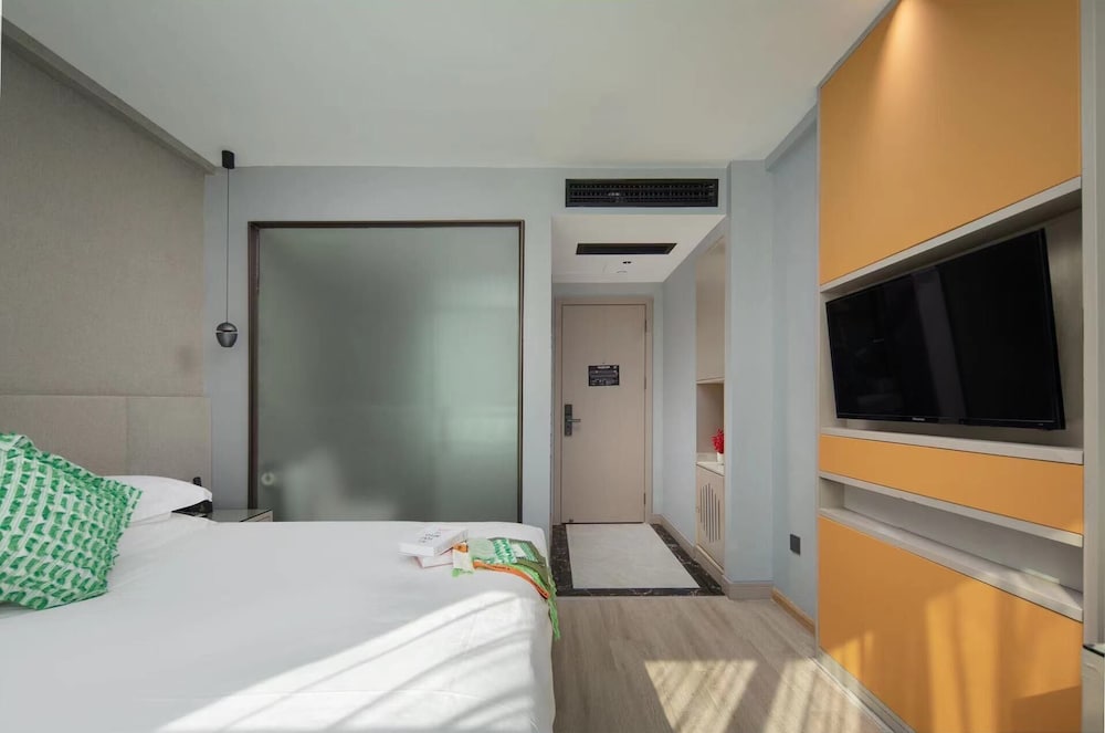 yiwu manting city hotel