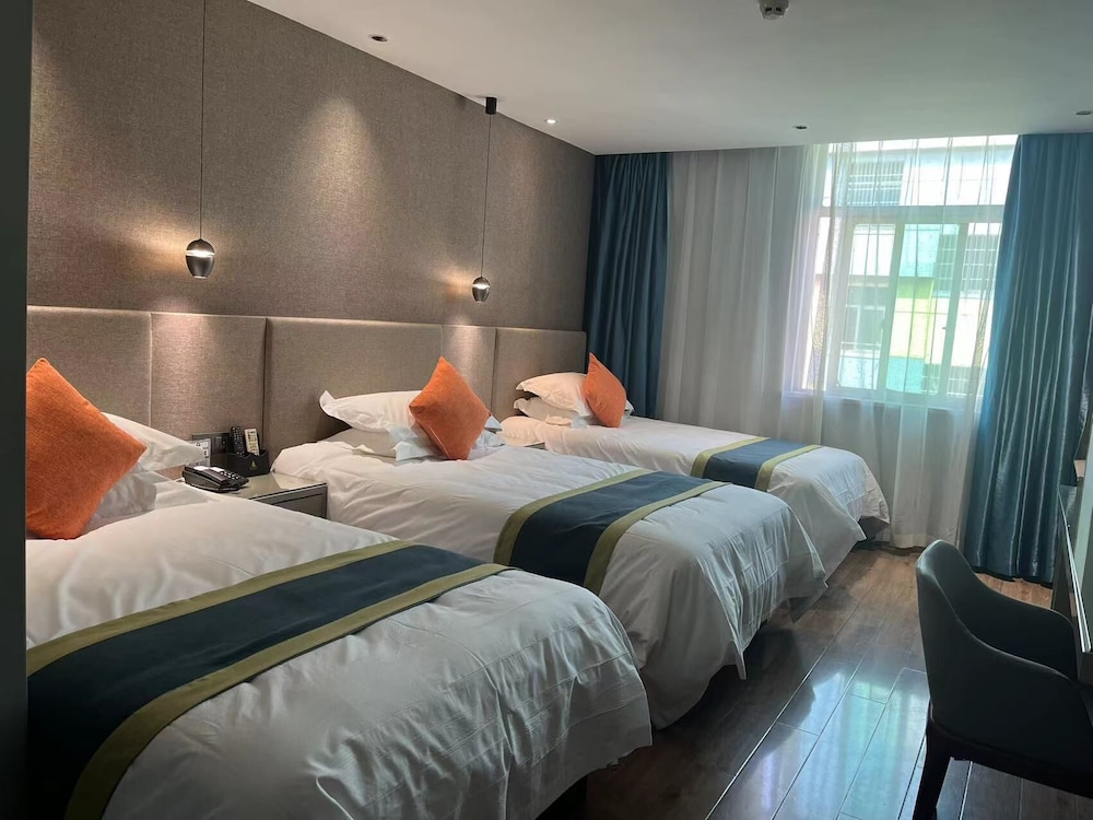 yiwu manting city hotel