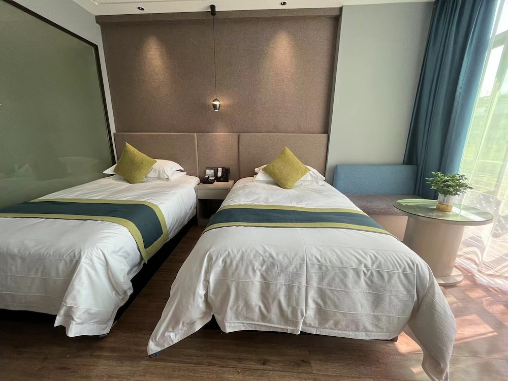 yiwu manting city hotel