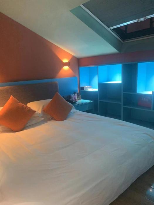 yiwu manting city hotel