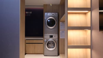Holiday Inn Express Dalian Golden Pebble Beach, An Ihg Hotel,,2.5 star