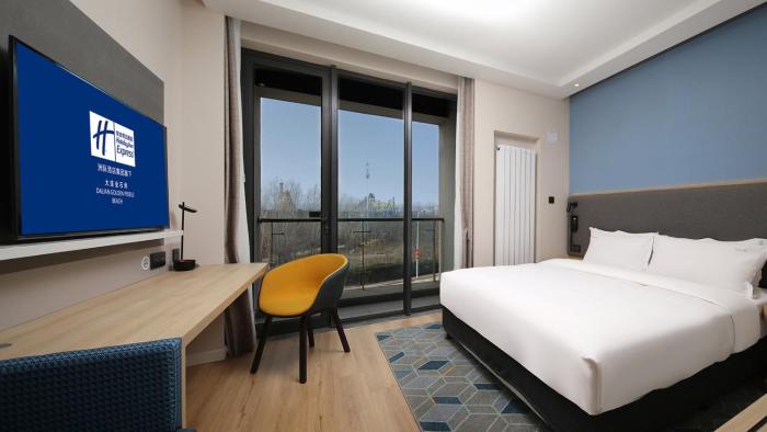 holiday inn express dalian golden pebble beach an ihg hotel