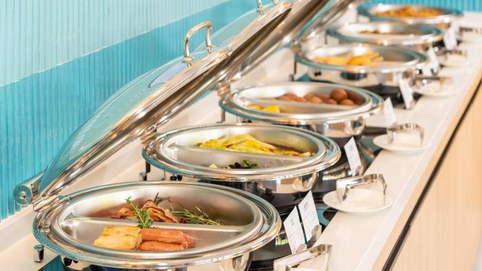 holiday inn express dalian golden pebble beach an ihg hotel