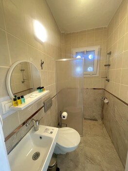 aspat hotel beach restaurant