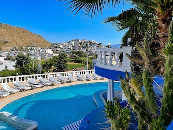 aspat hotel beach restaurant