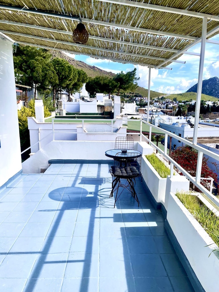 aspat hotel beach restaurant