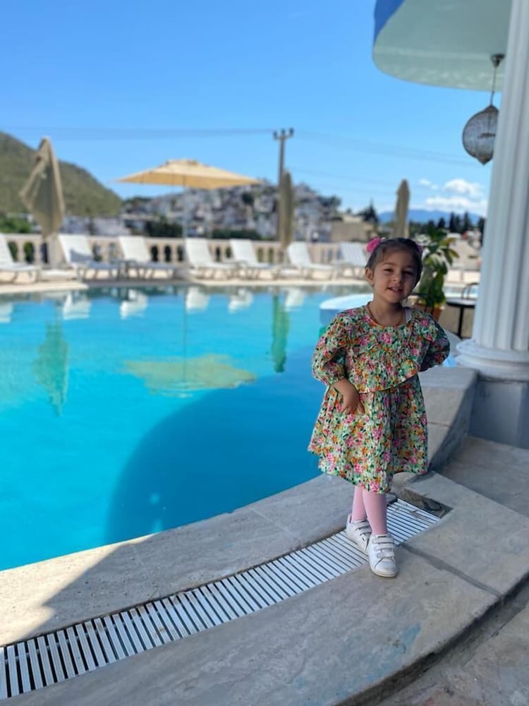 aspat hotel beach restaurant