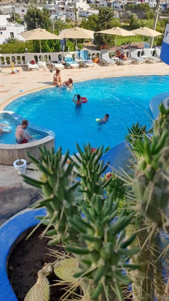 aspat hotel beach restaurant