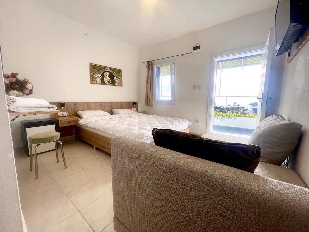 aspat hotel beach restaurant