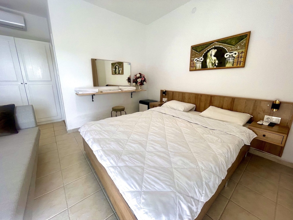 aspat hotel beach restaurant