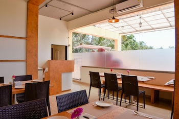 malvans aishwarya hotel