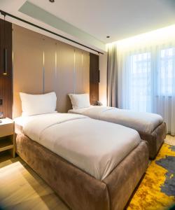 Emery Hotel,Serbia>>Pristina,2.5 star