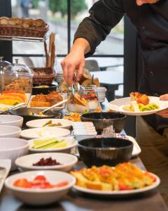 Emery Hotel,Serbia>>Pristina,2.5 star