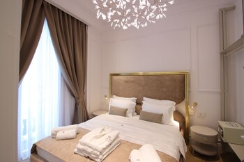 the crown boutique hotel and spa