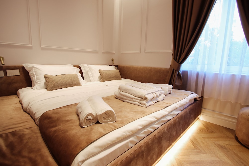 the crown boutique hotel and spa