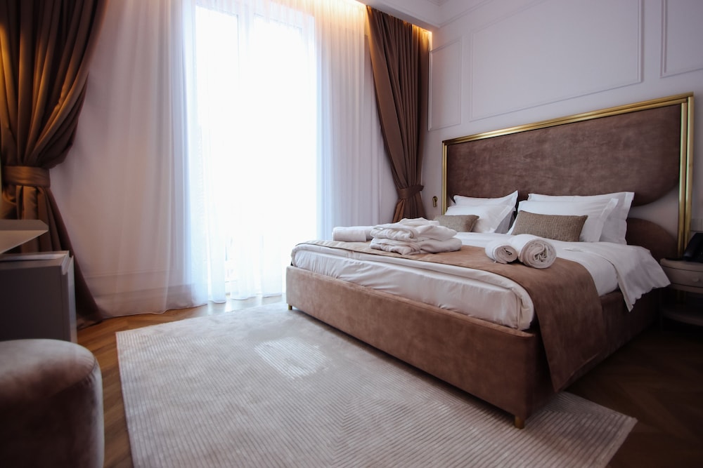 the crown boutique hotel and spa