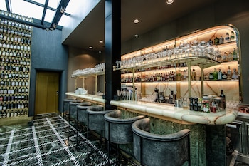 the crown boutique hotel and spa