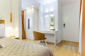 irini luxury rooms