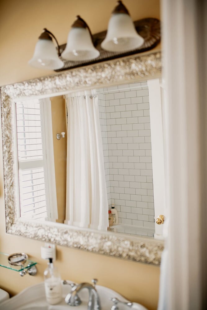 upper rideau bed and breakfast