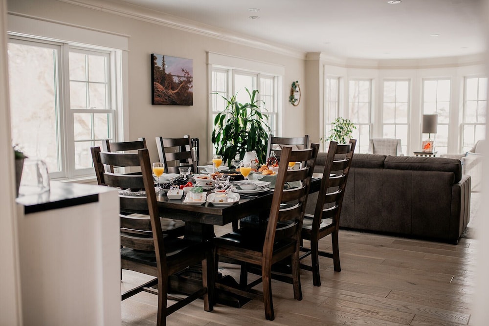 upper rideau bed and breakfast