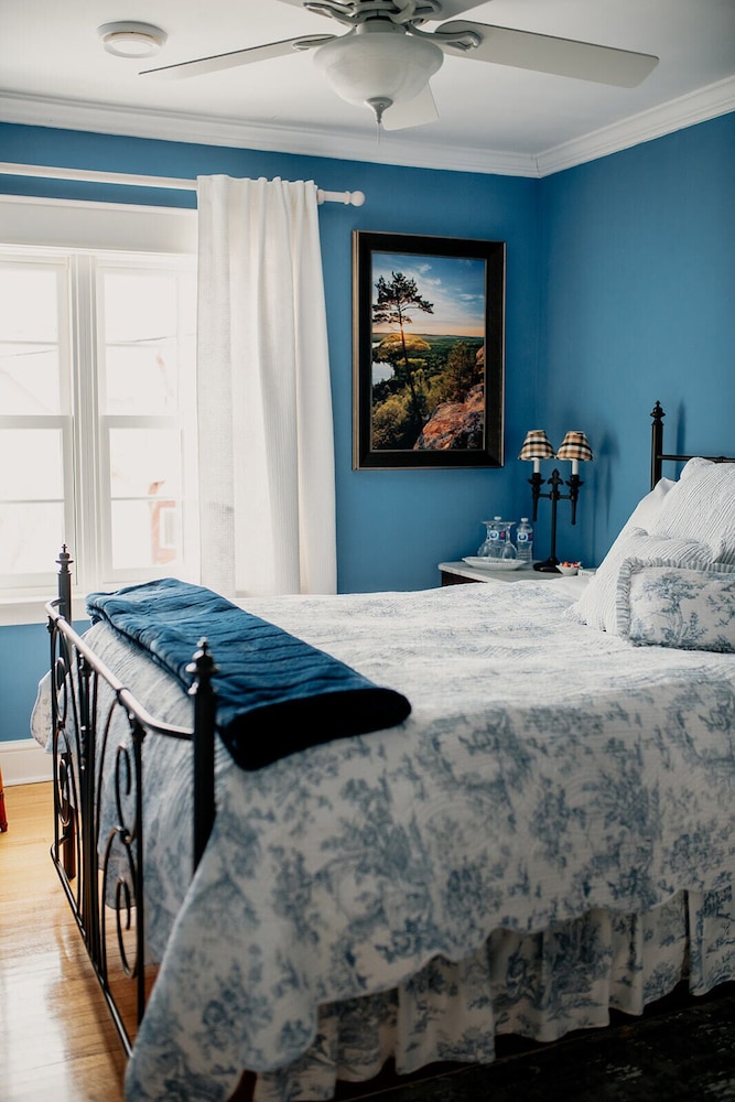 upper rideau bed and breakfast