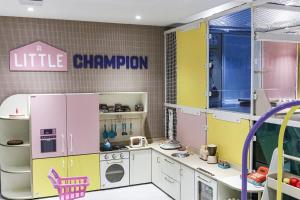 asherah villard aqua business hotel