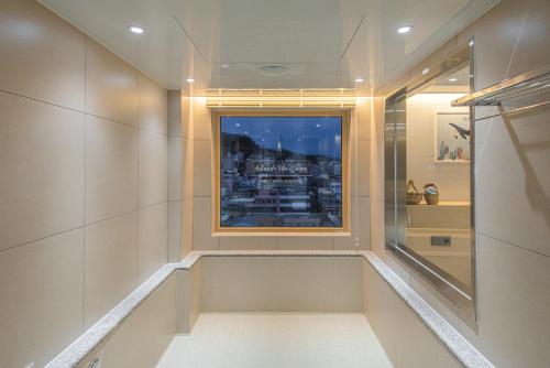 asherah villard aqua business hotel