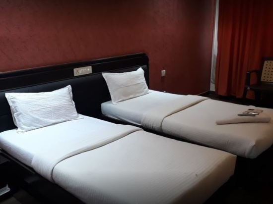 hotel trupti international hubli