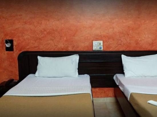 hotel trupti international hubli