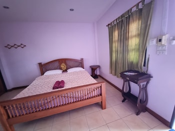 sawasdee sichang resort