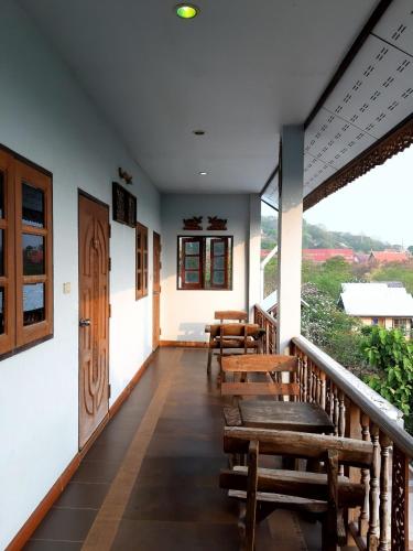 sawasdee sichang resort