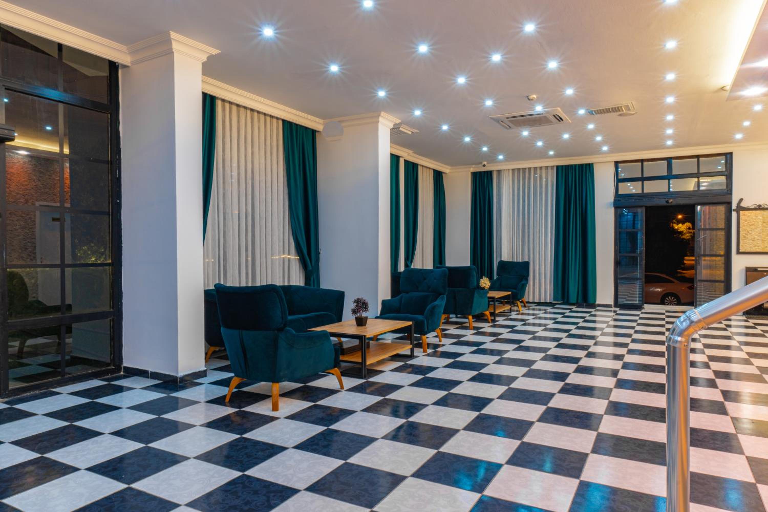 de mare family hotel