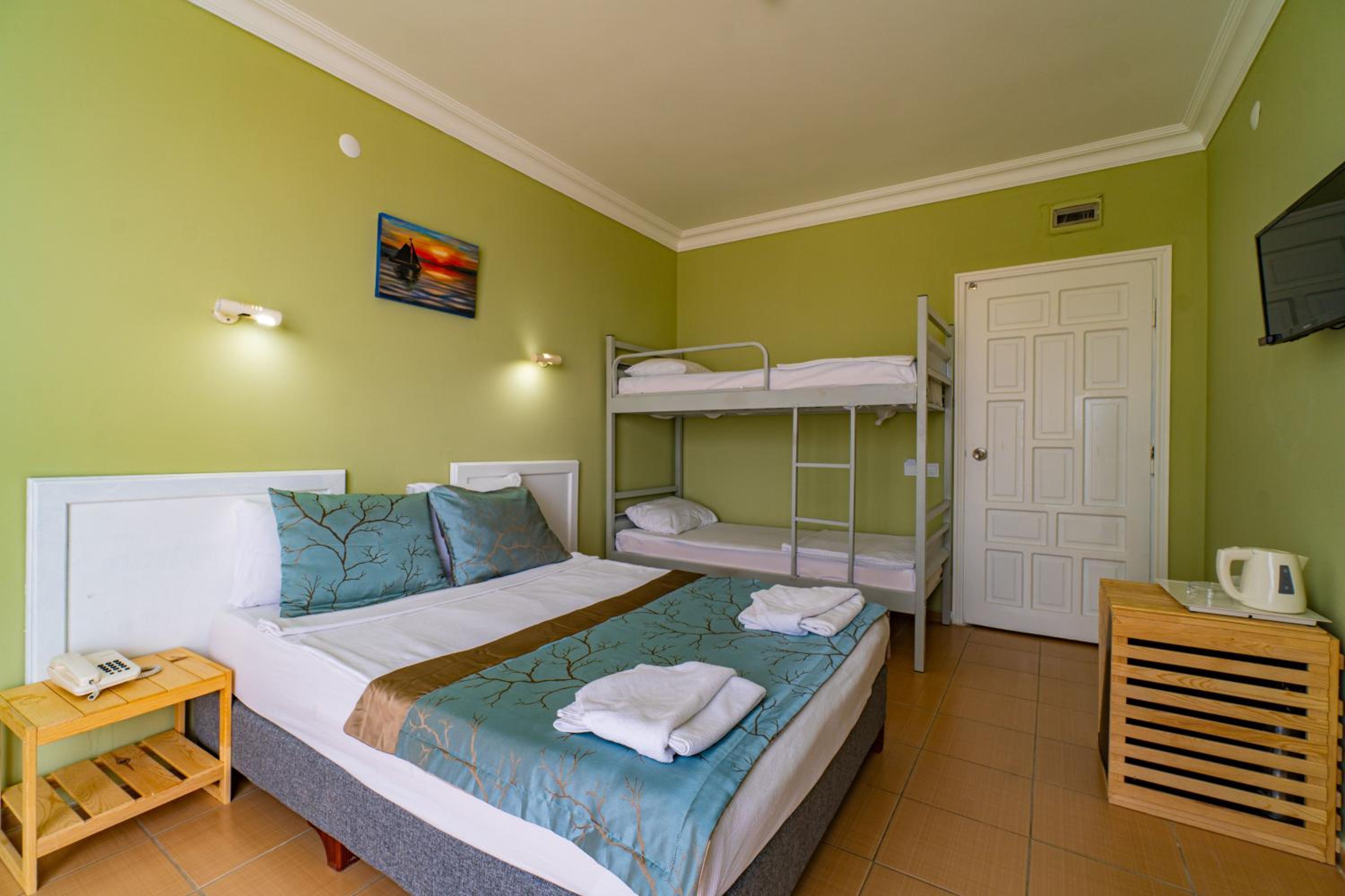 de mare family hotel