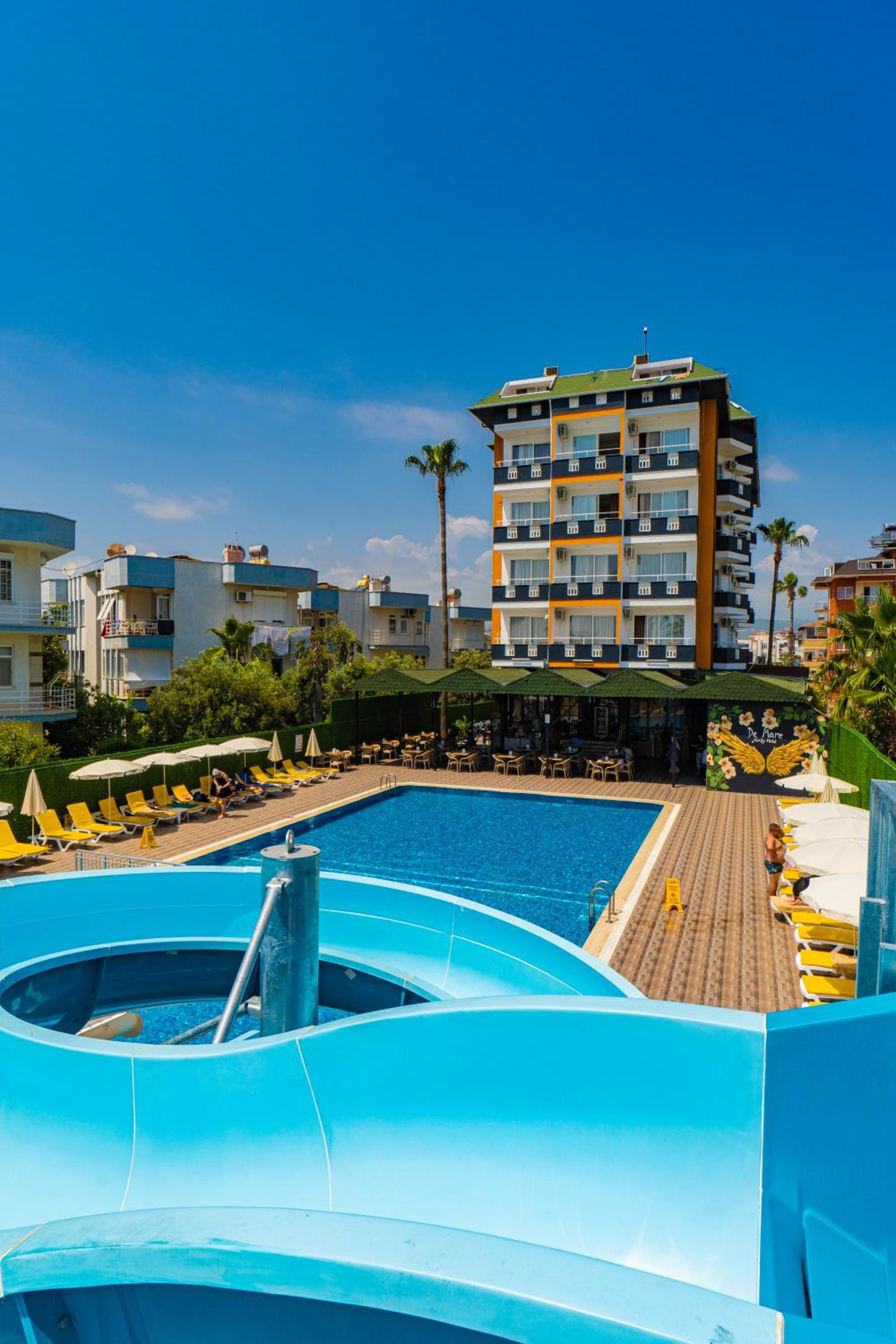 de mare family hotel