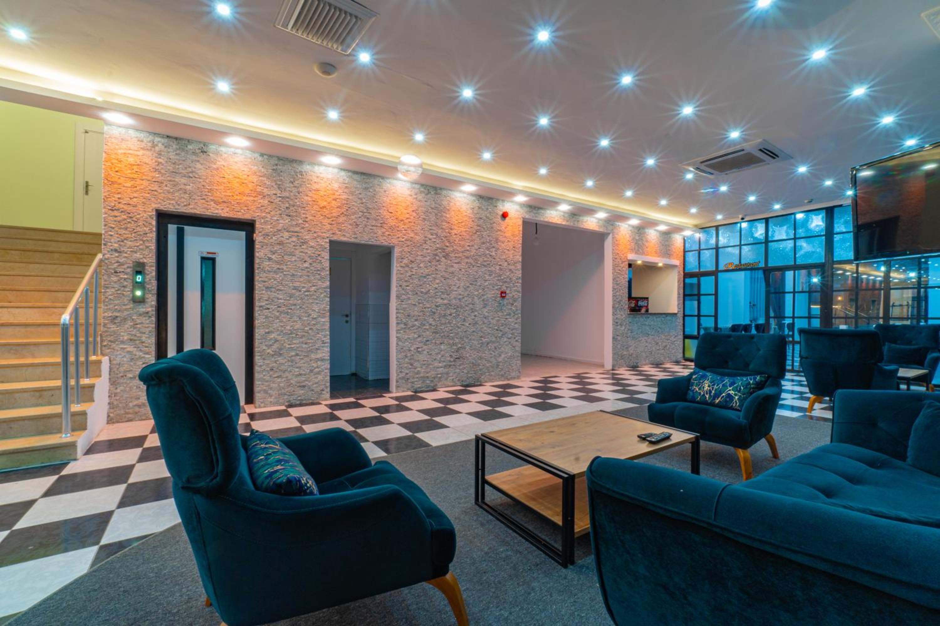 de mare family hotel