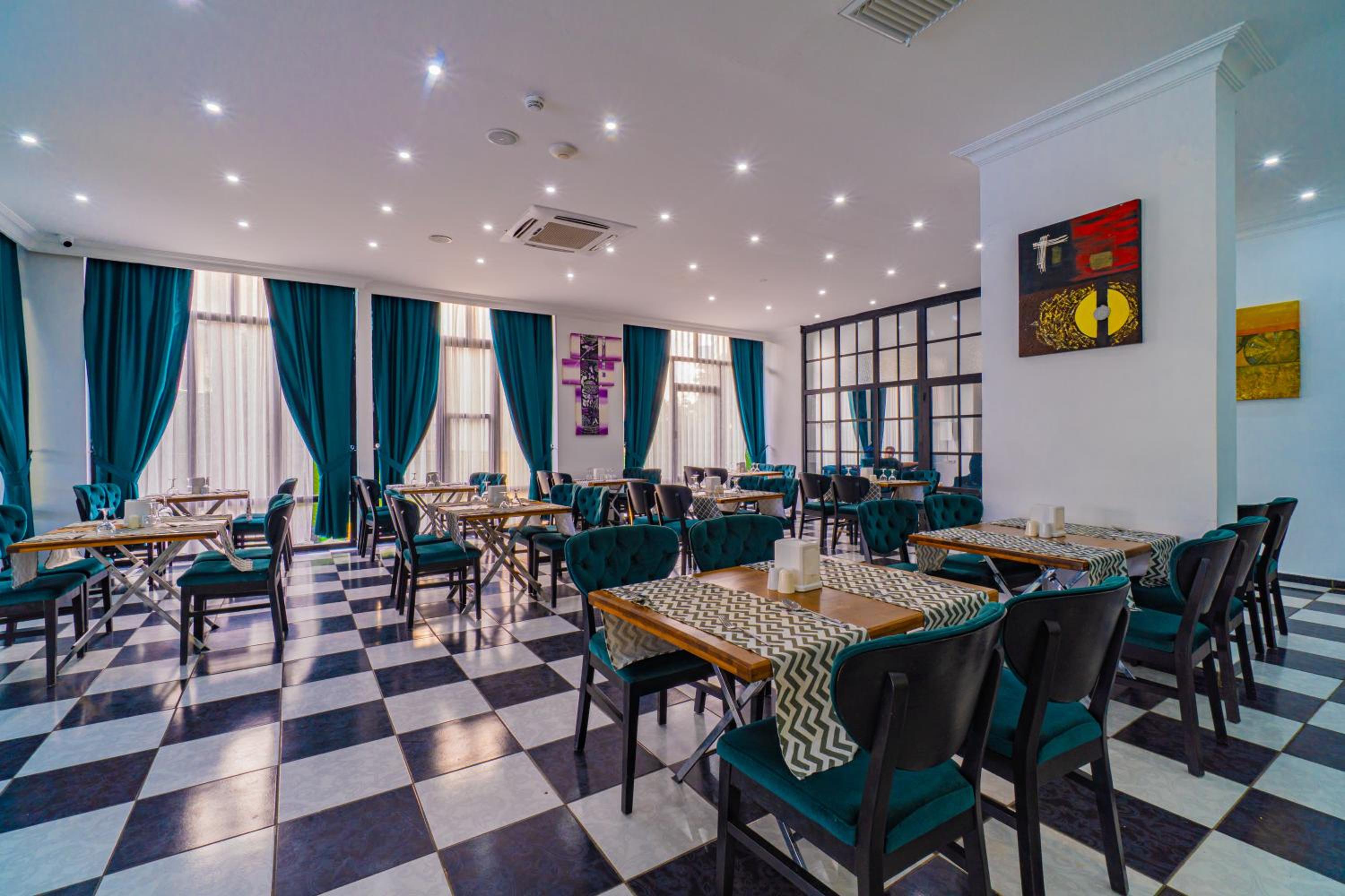 de mare family hotel