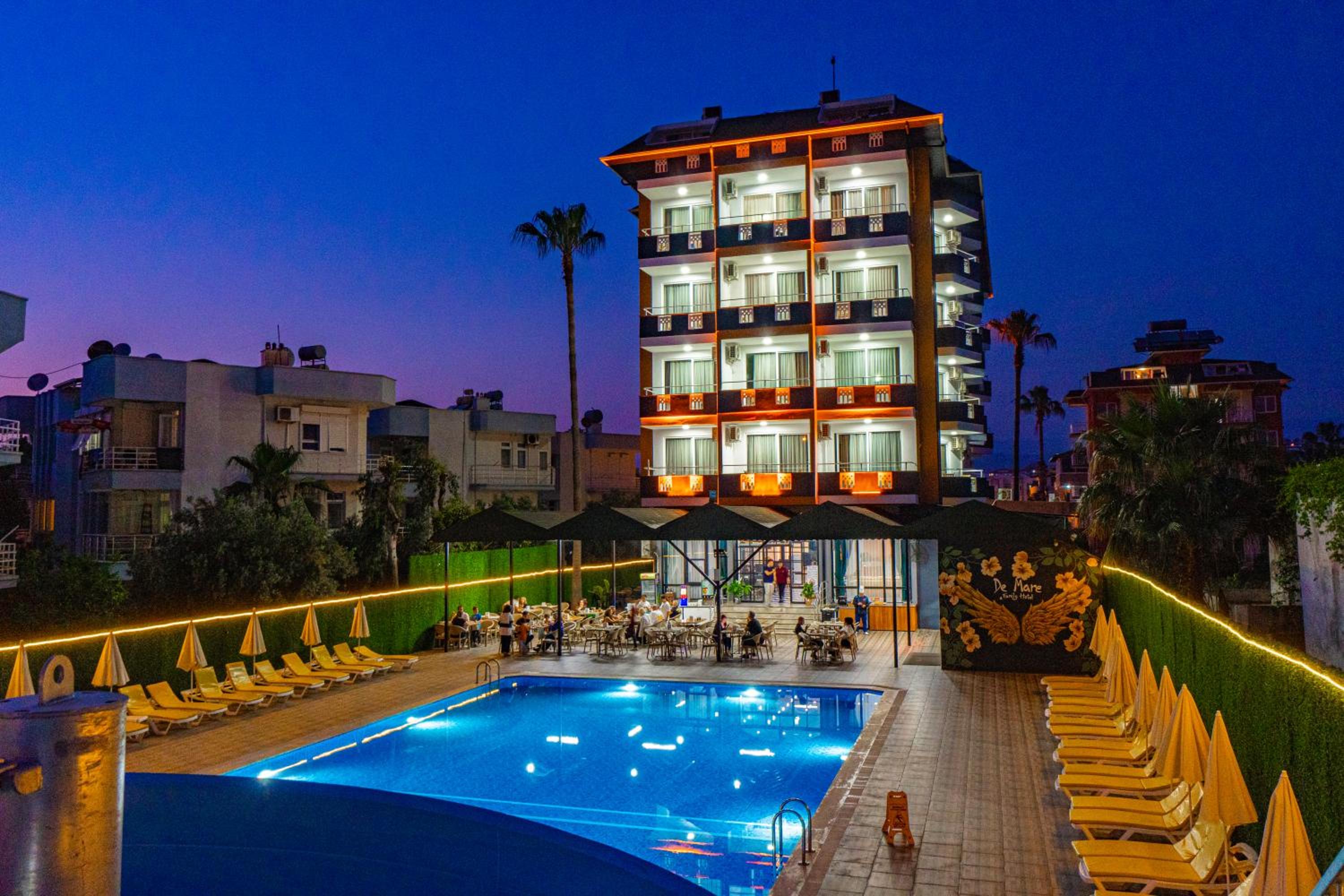 de mare family hotel