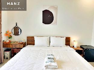 hanz monstera hotel grand world